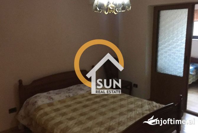 Shtepi me qera 2+1 ne Shkoder - 30,000 Leke