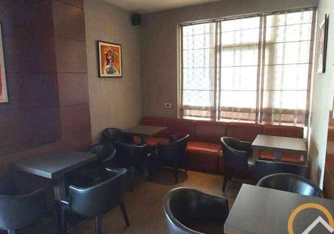 JEPET ME QIRA AMBIENT BIZNESI TEK KINEMAJA, SHKODER 