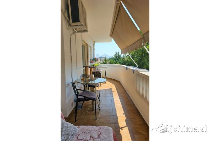 Shtepi ne shitje Apartament ne Durres, 2+1, Mobilimi E mobiluar, Pagesa 129,000  Euro.