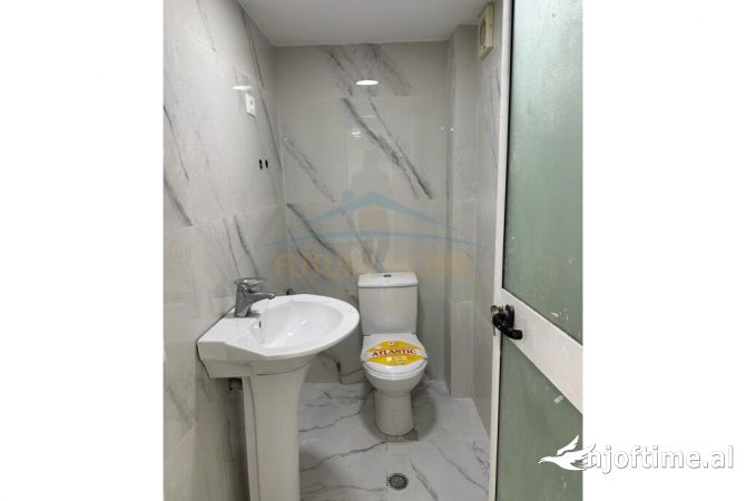 Shitet, Ambjent Biznesi, Plazhi Hekurudha, Durres