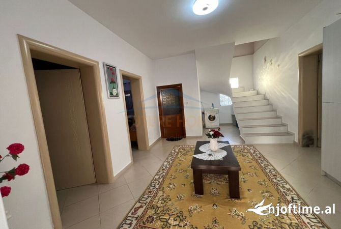 Shtepi ne shitje Shtepi Private ne Lushnje, 2+1, Mobilimi E mobiluar, Pagesa 57,000  Euro.
