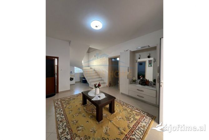 Shtepi ne shitje Shtepi Private ne Lushnje, 2+1, Mobilimi E mobiluar, Pagesa 57,000  Euro.