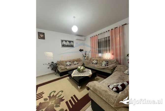 Shtepi ne shitje Shtepi Private ne Lushnje, 2+1, Mobilimi E mobiluar, Pagesa 57,000  Euro.