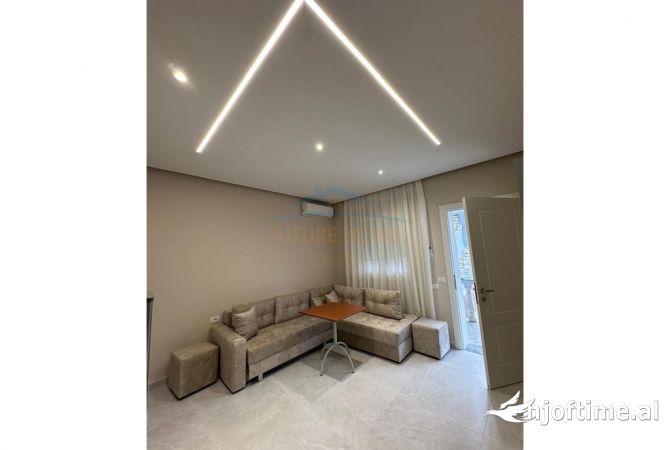 Shtepi me qera 1+1 ne Durres - 300 Euro