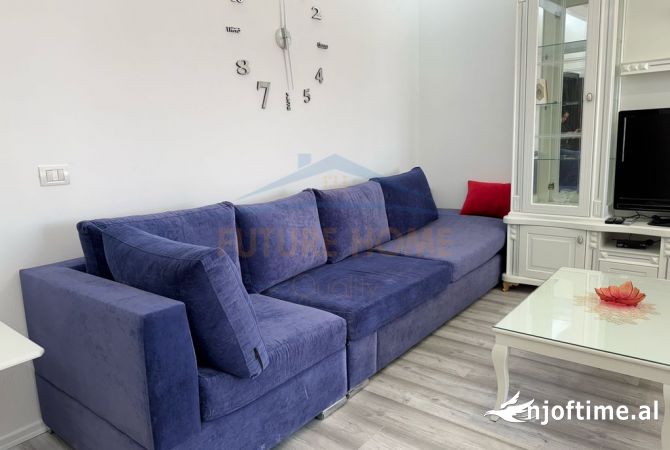 Shtepi ne shitje Apartament ne Durres, 1+1, Mobilimi E mobiluar, Pagesa 102,500  Euro.