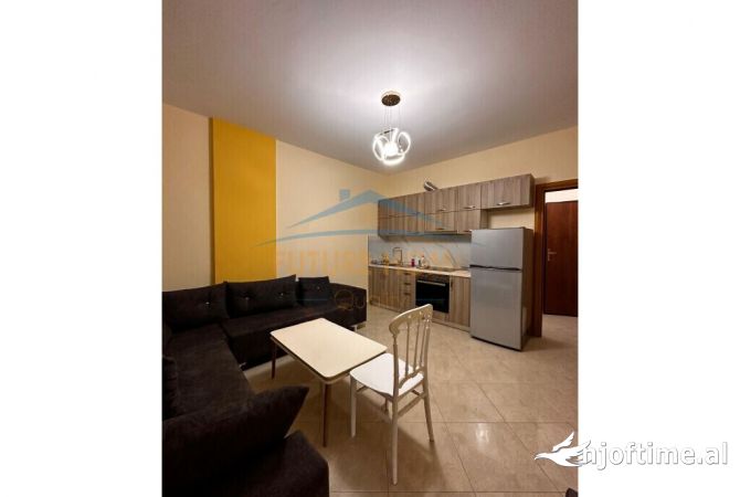 Shtepi ne shitje 1+1 ne Durres - 60,000 Euro