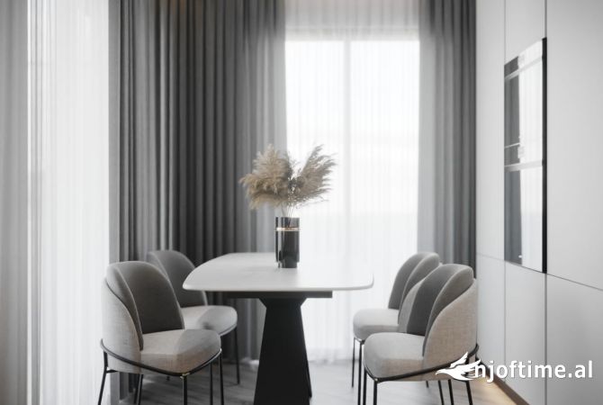 Shtepi ne shitje Apartament ne Durres, 2+1, Mobilimi E mobiluar, Pagesa 270,000  Euro.