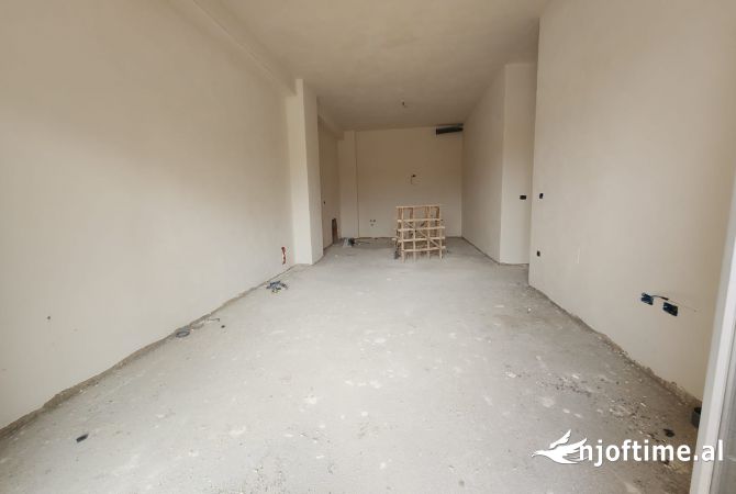 Shtepi ne shitje 2+1 ne Tirane - 190,000 Euro