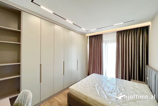 Shtepi me qera Apartament ne Tirane, 2+1, Mobilimi E mobiluar, Pagesa 1,100  Euro.