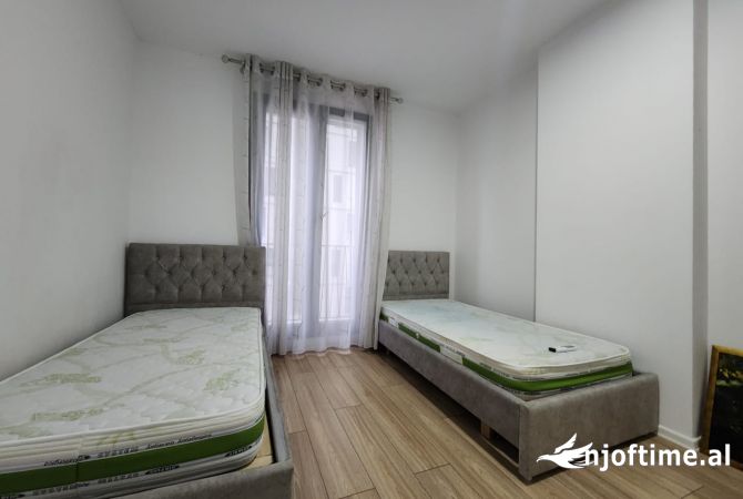 Shtepi me qera Apartament ne Tirane, 2+1, Mobilimi E mobiluar, Pagesa 500  Euro.