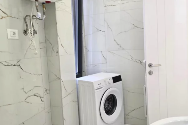 Appartamento in affitto a Tirana 1+1, Arredato