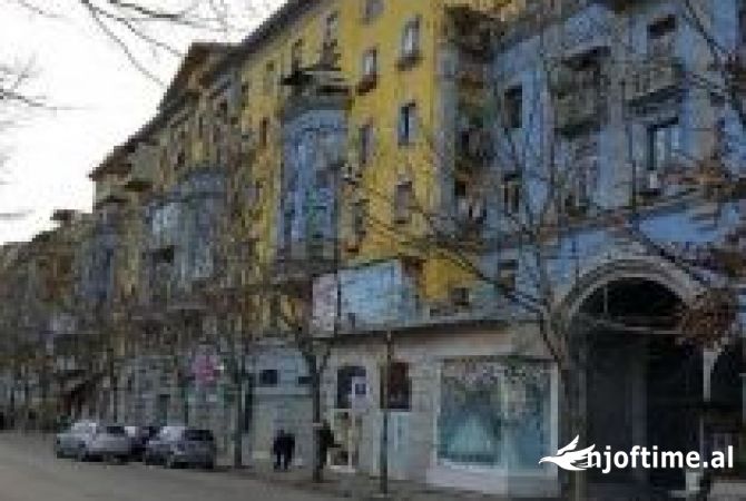 Ambient biznesi me qera 1+1 ne Tirane - 800 Euro