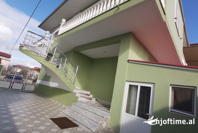 Shtepi ne shitje Shtepi Private ne Korce, 5+1, Mobilimi E mobiluar, Pagesa 250,000  Euro.