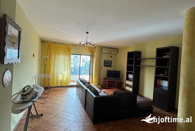 Shtepi me qera 3+1 ne Tirane - 650 Euro