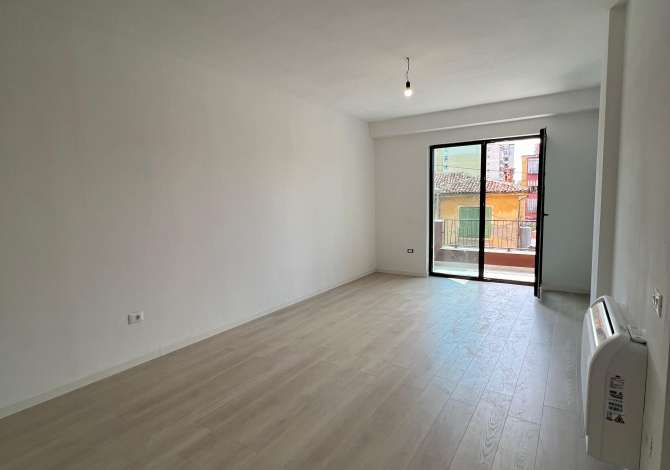 Shtepi me qera 2+1 ne Tirane - 600 Euro