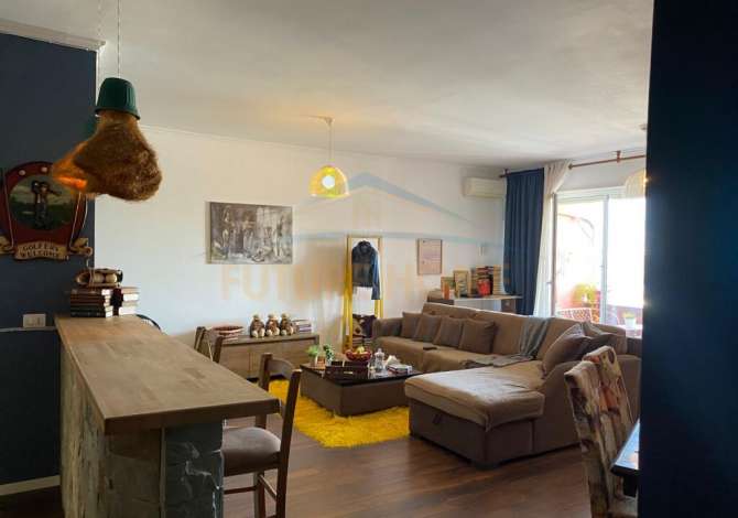 Shtepi ne shitje 2+1 ne Tirane - 180,000 Euro