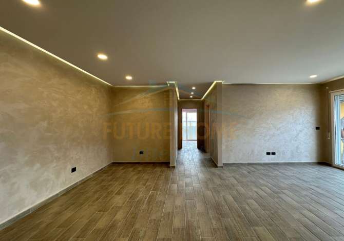 Shtepi ne shitje 4+1 ne Tirane - 260,000 Euro