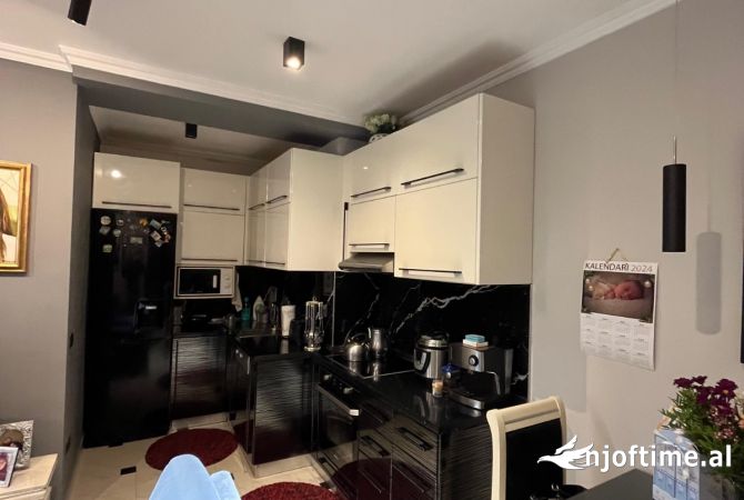 Shtepi ne shitje 2+1 ne Tirane - 186,000 Euro
