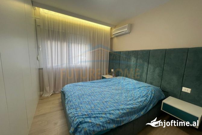 Shtepi ne shitje Apartament ne Tirane, 2+1, Mobilimi E mobiluar, Pagesa 214,500  Euro.