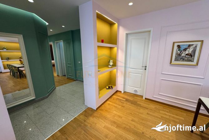 Shtepi me qera 3+1 ne Tirane - 1,400 Euro