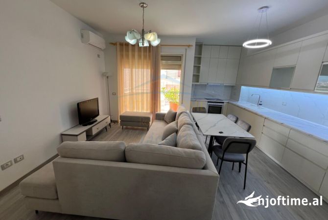 Shtepi ne shitje 2+1 ne Tirane - 205,000 Euro