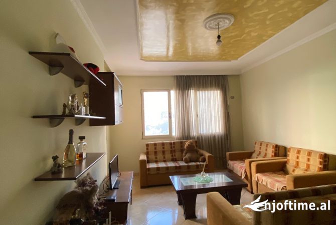 Shtepi ne shitje 2+1 ne Tirane - 155,000 Euro