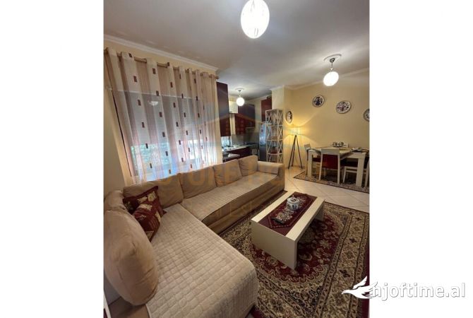 Shtepi ne shitje 1+1 ne Tirane - 115,000 Euro