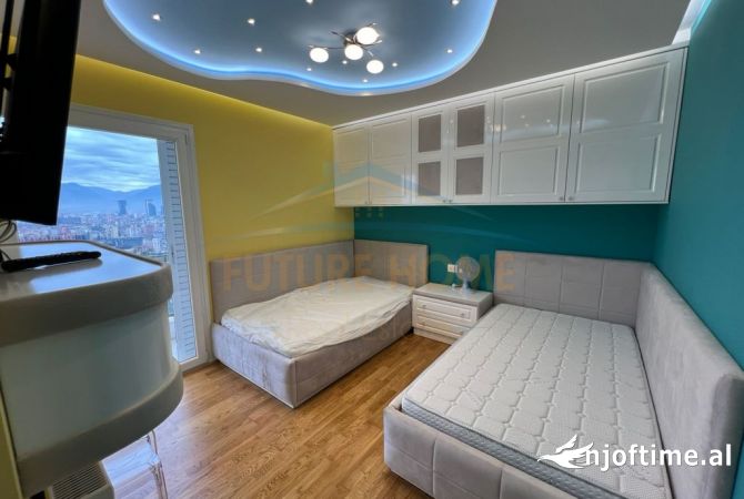 Shtepi ne shitje Apartament ne Tirane, 2+1, Mobilimi E mobiluar, Pagesa 260,000  Euro.