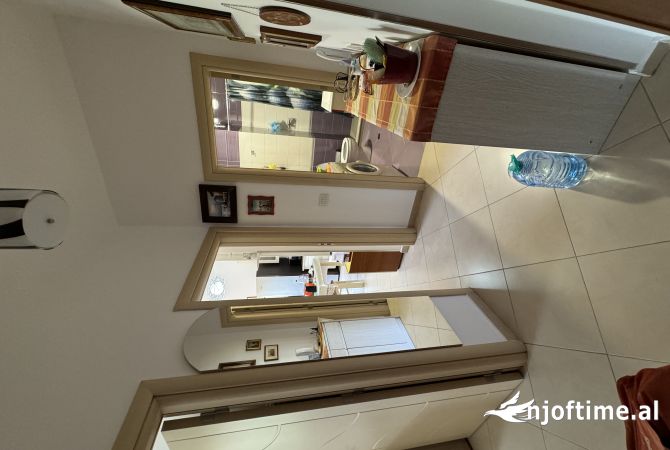 Shtepi ne shitje 1+1 ne Tirane - 150,000 Euro