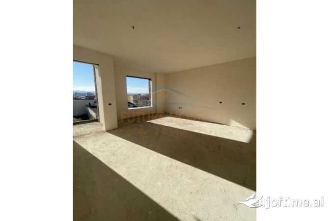 Shtepi ne shitje 2+1 ne Tirane - 146,000 Euro