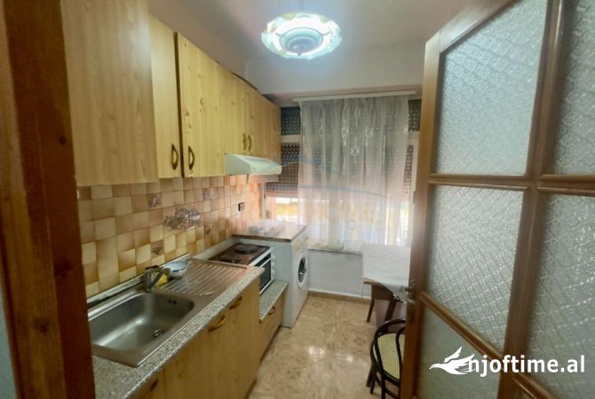 Shtepi ne shitje 1+1 ne Tirane - 150,000 Euro