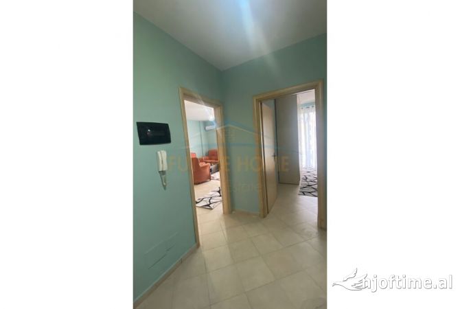 Shtepi ne shitje Apartament ne Tirane, 2+1, Mobilimi Pjeserisht e mobiluar, Pagesa 109,500  Euro.