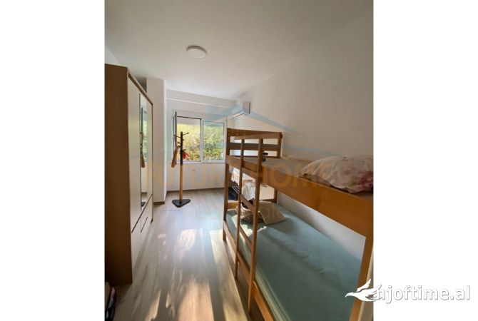 Shtepi me qera Apartament ne Tirane, 2+1, Mobilimi E mobiluar, Pagesa 650  Euro.