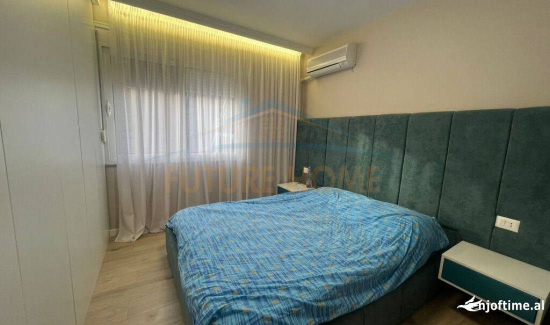 Shtepi ne shitje Apartament ne Tirane, 2+1, Mobilimi E mobiluar, Pagesa 214,500  Euro.