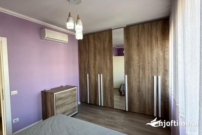 Shtepi me qera Apartament ne Tirane, 1+1, Mobilimi E mobiluar, Pagesa 500  Euro.