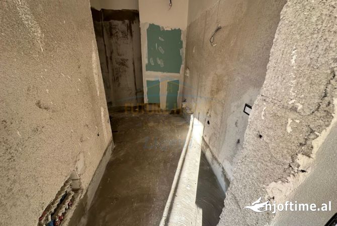 Shtepi ne shitje 1+1 ne Tirane - 140,000 Euro