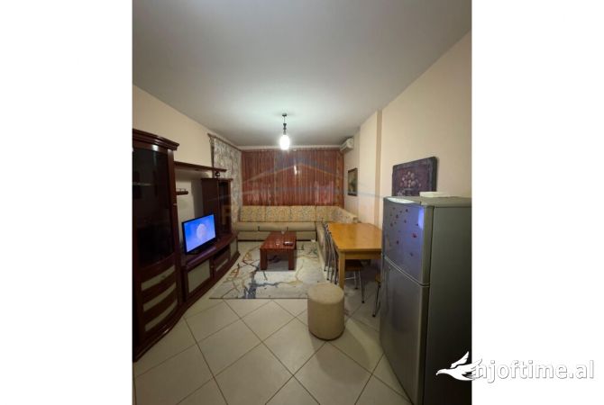 Shtepi ne shitje 1+1 ne Tirane - 104,000 Euro