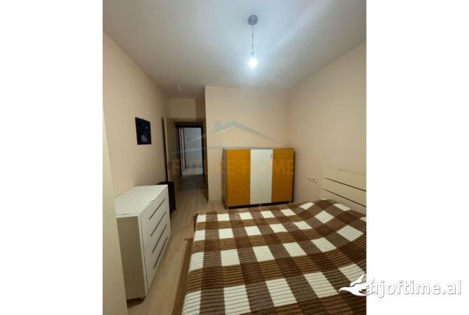 Shtepi ne shitje 1+1 ne Tirane - 104,000 Euro