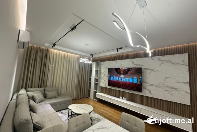 Shtepi me qera Apartament ne Tirane, 2+1, Mobilimi E mobiluar, Pagesa 1,000  Euro.