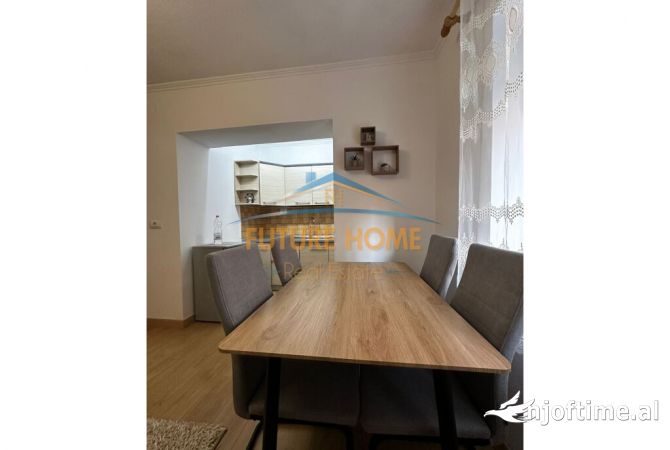 Shtepi me qera 1+1 ne Tirane - 649 Euro