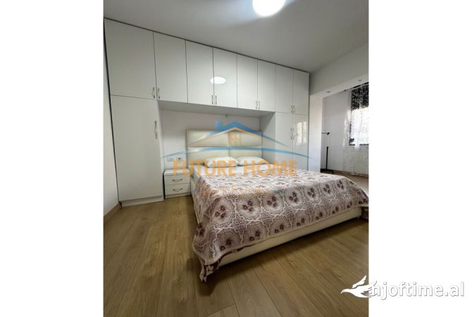 Shtepi me qera Apartament ne Tirane, 1+1, Mobilimi E mobiluar, Pagesa 649  Euro.
