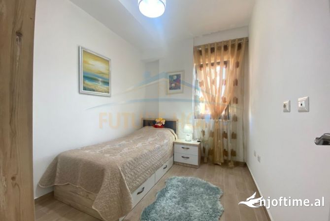 Shtepi me qera Apartament ne Tirane, 2+1, Mobilimi E mobiluar, Pagesa 649  Euro.