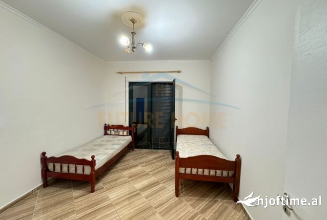 Shtepi me qera Apartament ne Tirane, 2+1, Mobilimi E mobiluar, Pagesa 500  Euro.