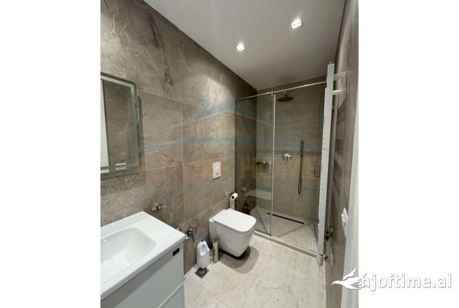 Shtepi me qera Apartament ne Tirane, 2+1, Mobilimi E mobiluar, Pagesa 899  Euro.