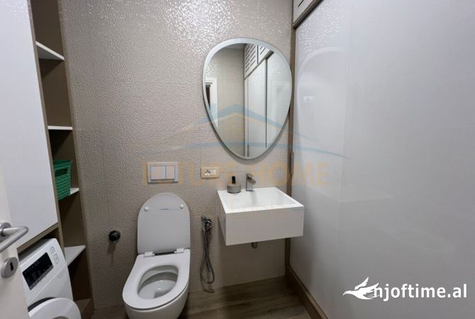 Shtepi me qera Apartament ne Tirane, 2+1, Mobilimi E mobiluar, Pagesa 649  Euro.