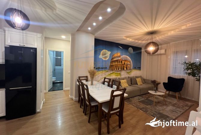 Shtepi me qera 2+1 ne Tirane - 800 Euro