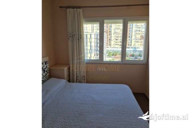 Shtepi me qera Apartament ne Tirane, 2+1, Mobilimi E mobiluar, Pagesa 499  Euro.