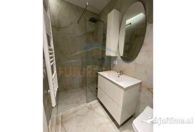 Shtepi me qera Apartament ne Tirane, 2+1, Mobilimi E mobiluar, Pagesa 699  Euro.