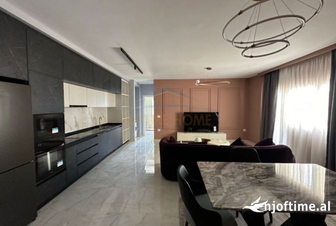 Shtepi me qera 1+1 ne Tirane - 799 Euro