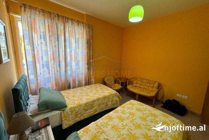 Shtepi me qera Apartament ne Tirane, 2+1, Mobilimi E mobiluar, Pagesa 650  Euro.